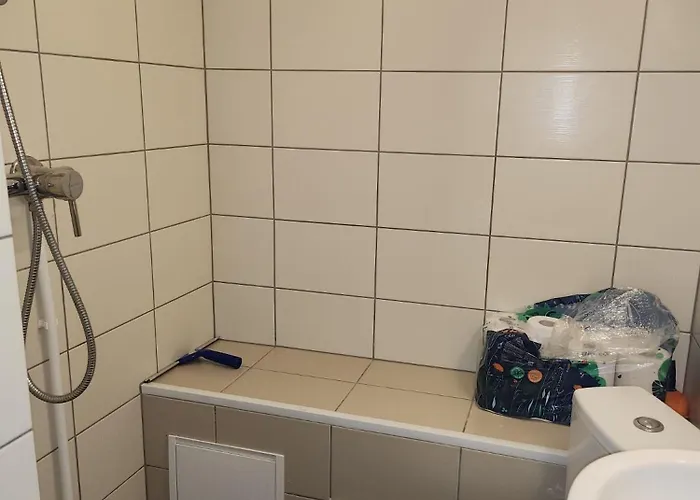 Πανσιόν Bright & Peaceful Near Old Town