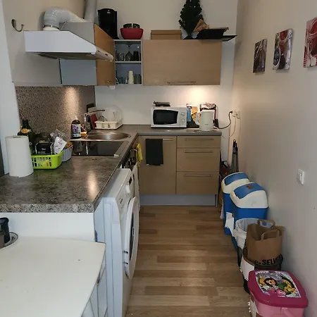 Bright & Peaceful Near Old Town * تالين